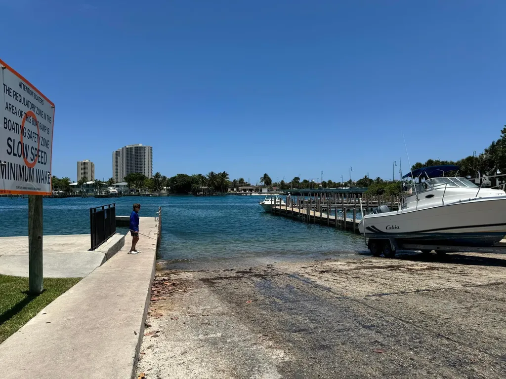 2401 Avenue Q West Palm Beach FL 33404