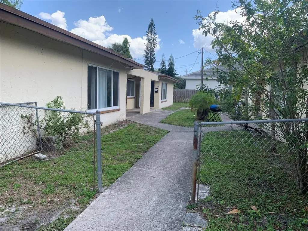 Lauderhill FL 33313