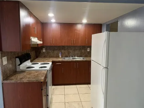 Lauderhill FL 33313
