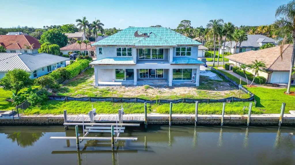 8967 SE Star Island Way Hobe Sound FL 33455