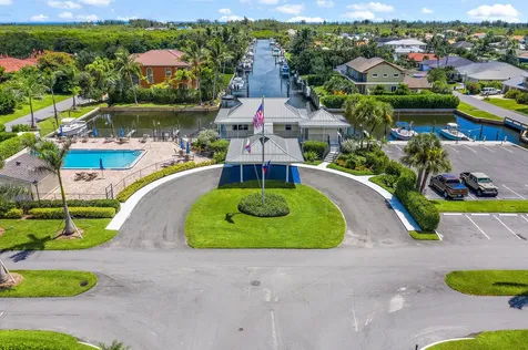 8967 SE Star Island Way Hobe Sound FL 33455