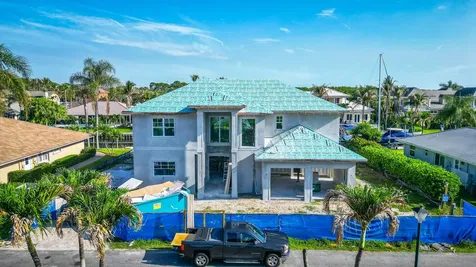8967 SE Star Island Way Hobe Sound FL 33455