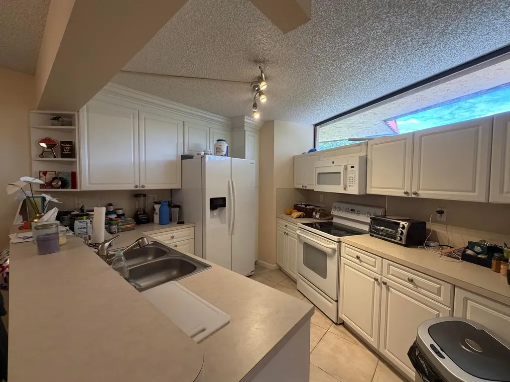 8273 Severn Drive Boca Raton FL 33433