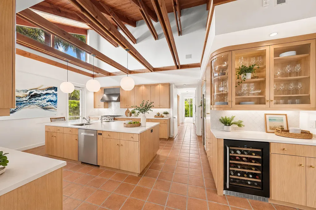 6 La Costa Way Palm Beach FL 33480