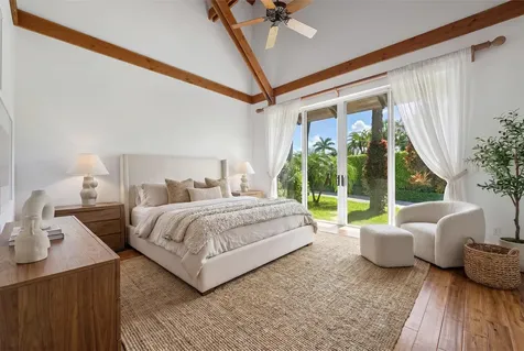 6 La Costa Way Palm Beach FL 33480