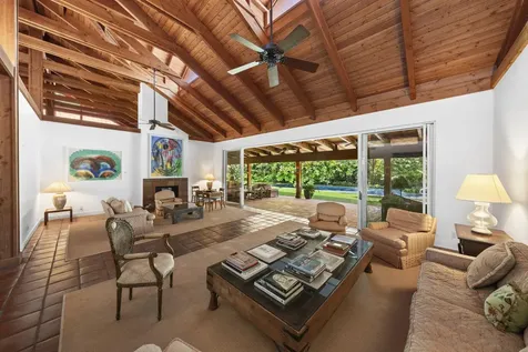 6 La Costa Way Palm Beach FL 33480