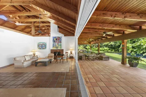 6 La Costa Way Palm Beach FL 33480