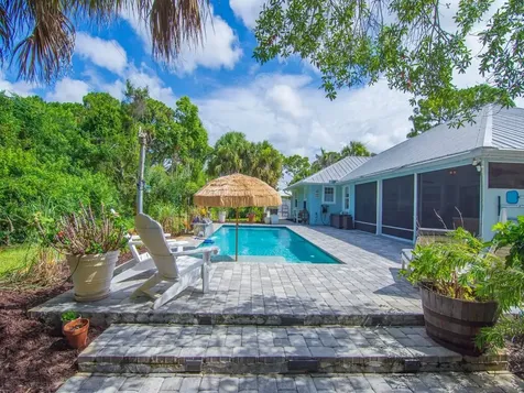 6760 51st Avenue Vero Beach FL 32967
