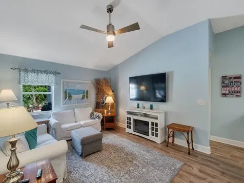 6760 51st Avenue Vero Beach FL 32967
