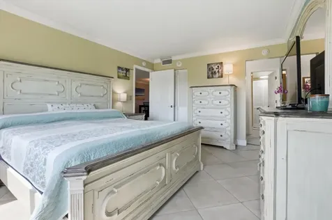 4200 N Hwy A1a Hutchinson Island FL 34949