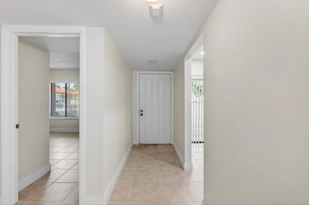 351 Club Circle Boca Raton FL 33487