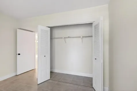 351 Club Circle Boca Raton FL 33487
