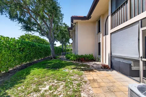 351 Club Circle Boca Raton FL 33487