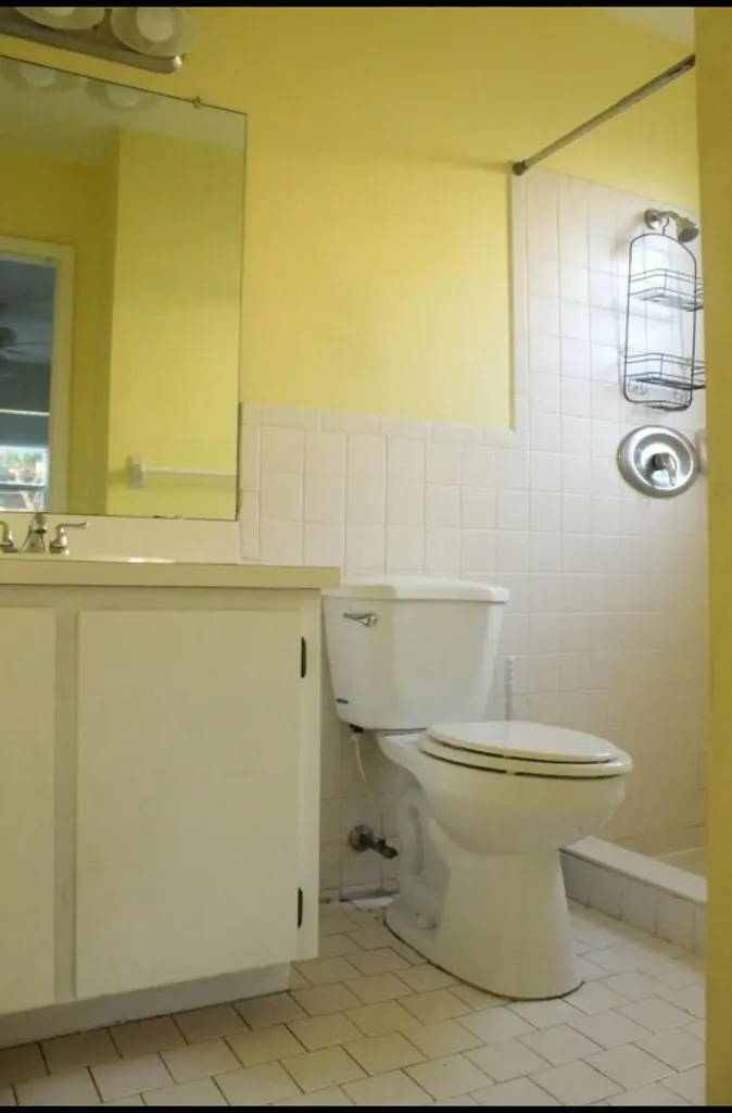 8682 Satalite Terrace West Palm Beach FL 33403