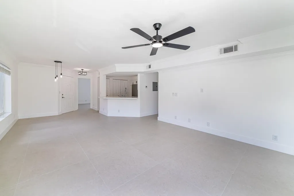 815 W Boynton Beach Boulevard Boynton Beach FL 33426