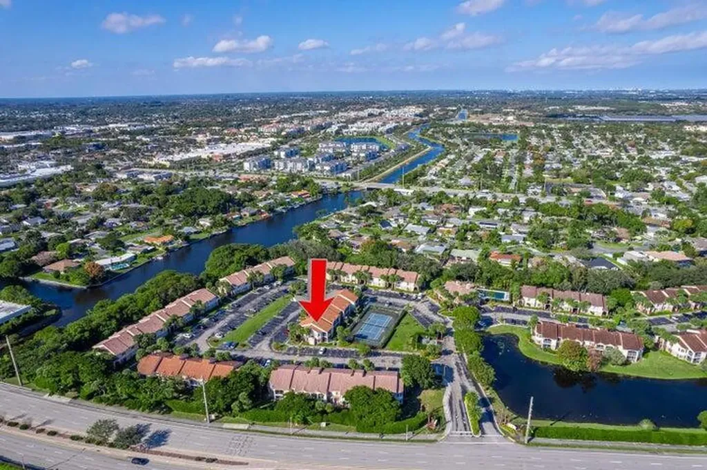815 W Boynton Beach Boulevard Boynton Beach FL 33426