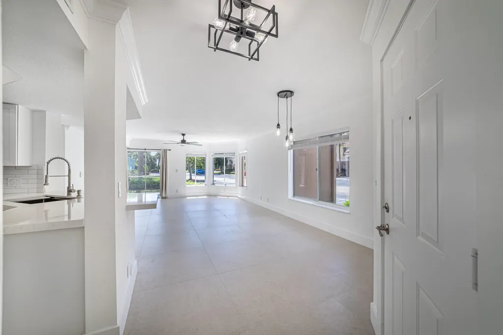 815 W Boynton Beach Boulevard Boynton Beach FL 33426