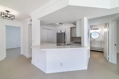 815 W Boynton Beach Boulevard Boynton Beach FL 33426