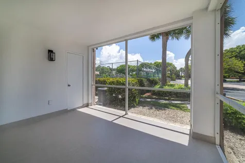815 W Boynton Beach Boulevard Boynton Beach FL 33426