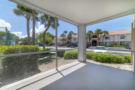 815 W Boynton Beach Boulevard Boynton Beach FL 33426
