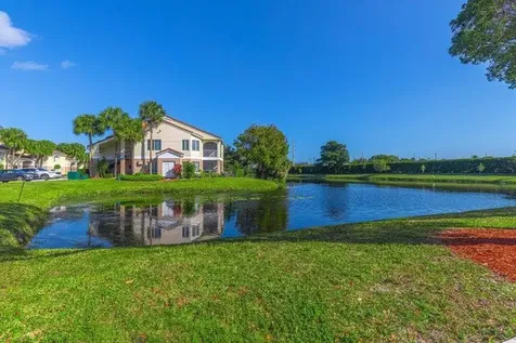 815 W Boynton Beach Boulevard Boynton Beach FL 33426