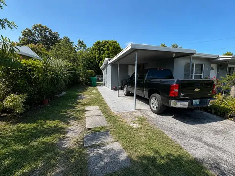 5341 NW 180th Terrace Miami Gardens FL 33055