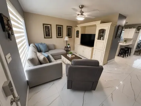5341 NW 180th Terrace Miami Gardens FL 33055