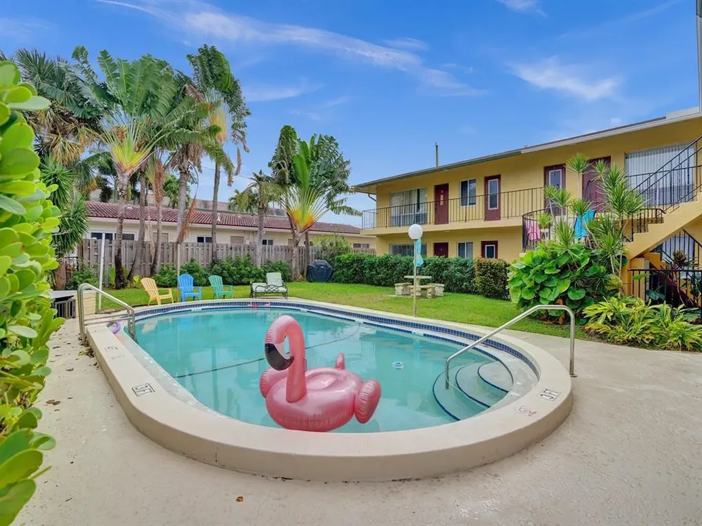 2190 SE 5th Street Pompano Beach FL 33062