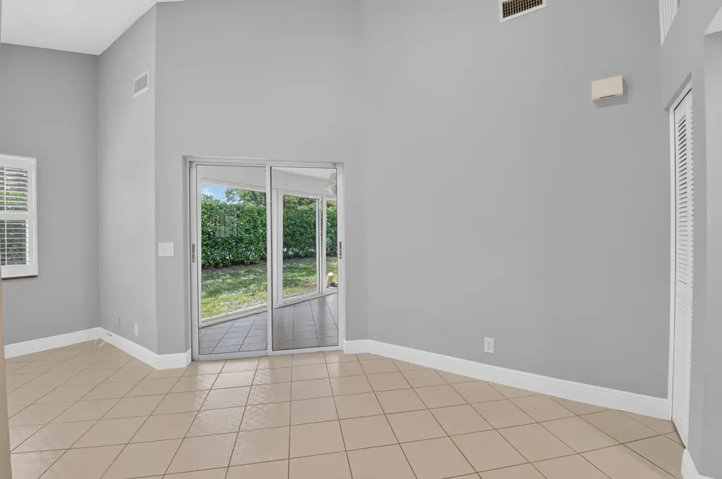 10911 Ladera Lane Boca Raton FL 33498