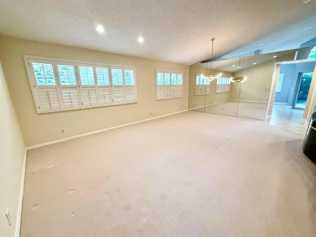 10911 Ladera Lane Boca Raton FL 33498