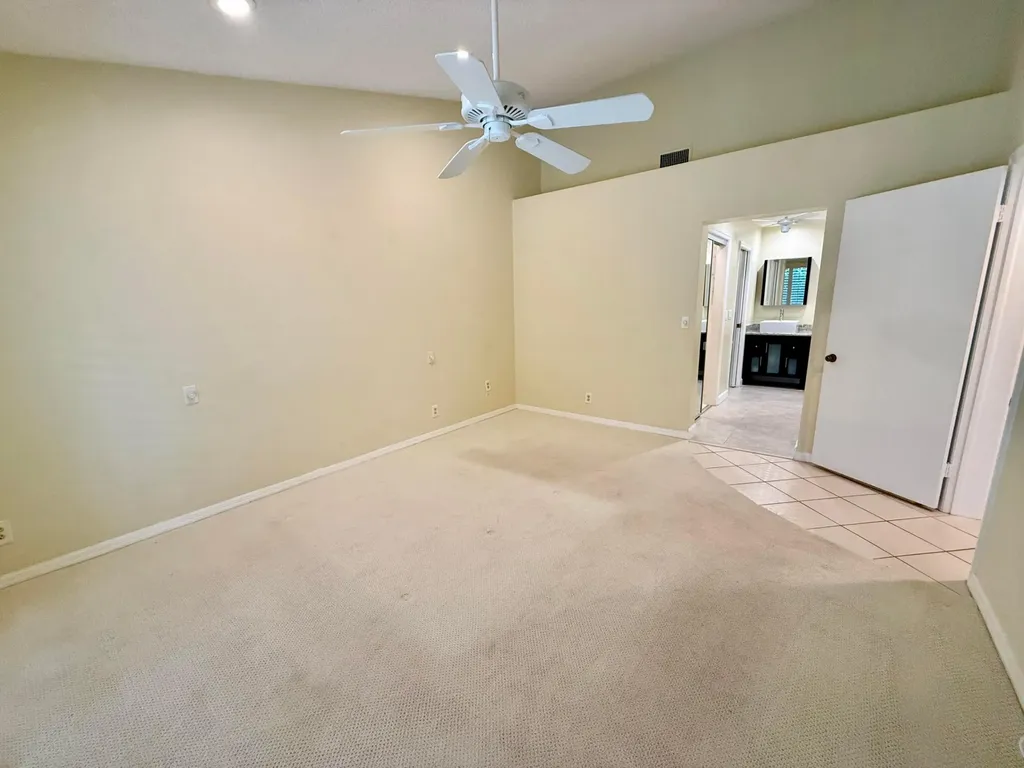 10911 Ladera Lane Boca Raton FL 33498