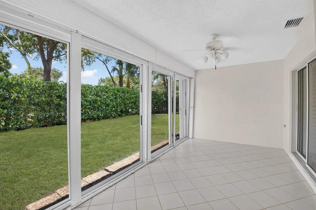 10911 Ladera Lane Boca Raton FL 33498