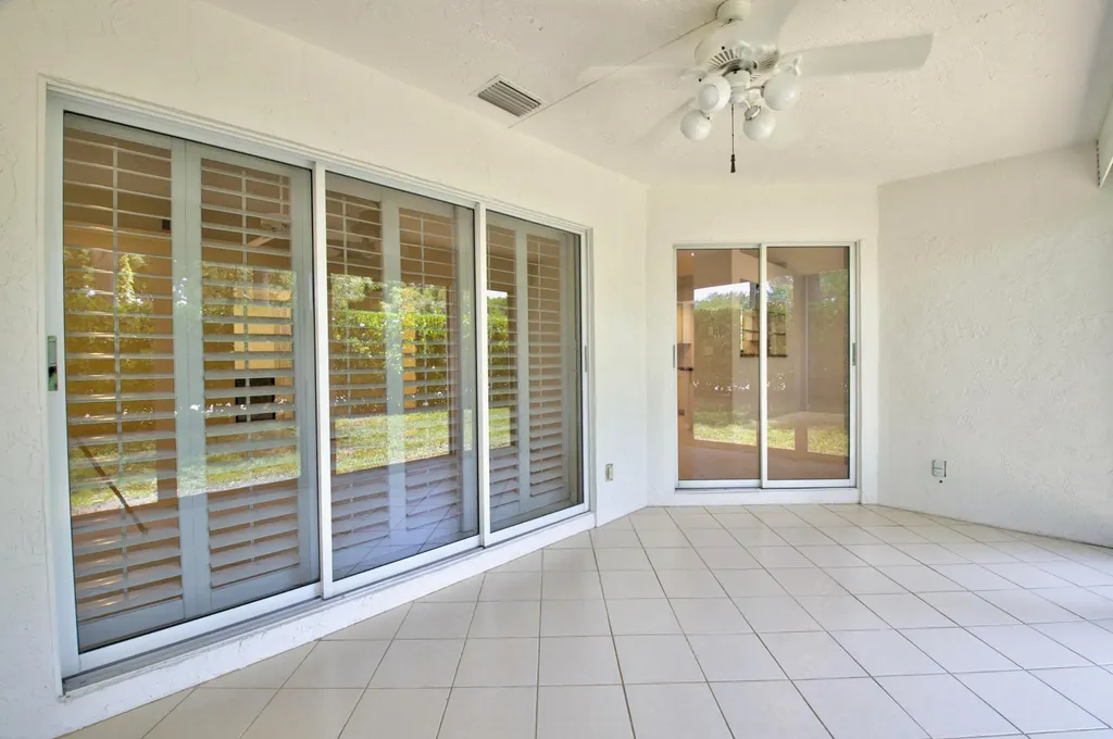 10911 Ladera Lane Boca Raton FL 33498