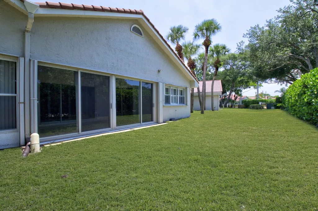 10911 Ladera Lane Boca Raton FL 33498