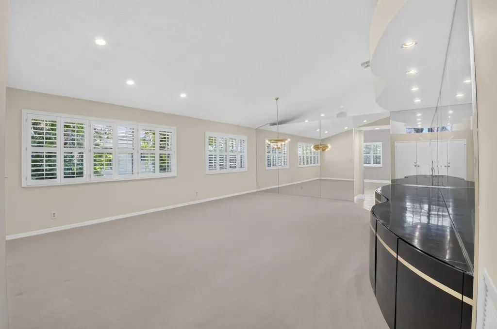 10911 Ladera Lane Boca Raton FL 33498