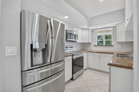 10911 Ladera Lane Boca Raton FL 33498