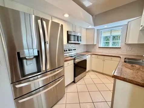 10911 Ladera Lane Boca Raton FL 33498