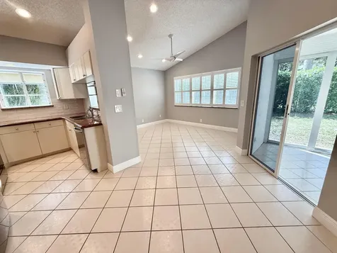 10911 Ladera Lane Boca Raton FL 33498