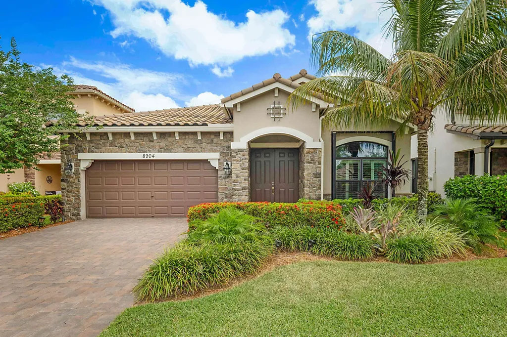 8904 Sea Chase Drive Lake Worth FL 33467