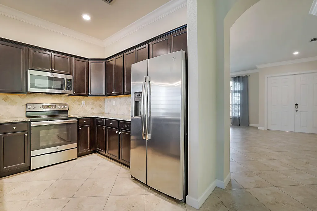 8904 Sea Chase Drive Lake Worth FL 33467