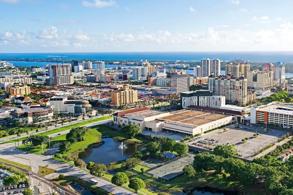 1809 Middleton Way West Palm Beach FL 33409