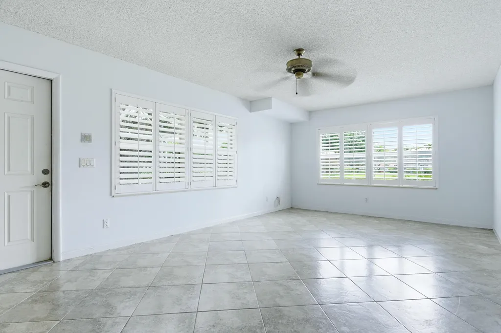 1809 Middleton Way West Palm Beach FL 33409