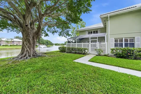 1809 Middleton Way West Palm Beach FL 33409