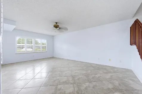 1809 Middleton Way West Palm Beach FL 33409