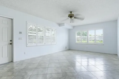 1809 Middleton Way West Palm Beach FL 33409