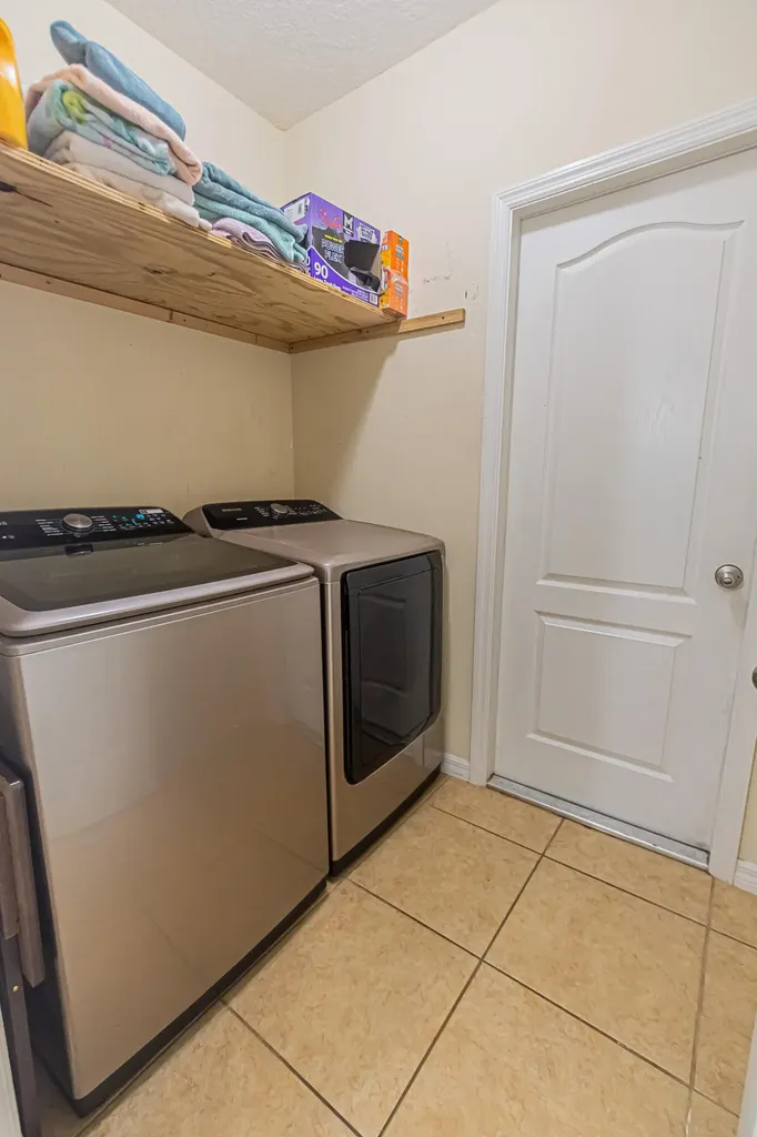5367 NW Wisk Fern Circle Port St Lucie FL 34986