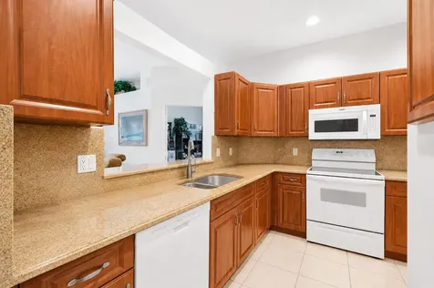 10773 Royal Caribbean Circle Boynton Beach FL 33437