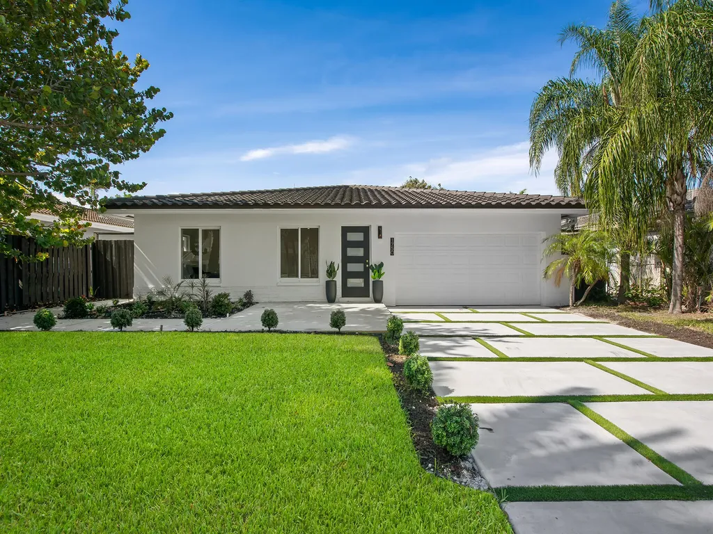 1750 NE 49th Street Fort Lauderdale FL 33334