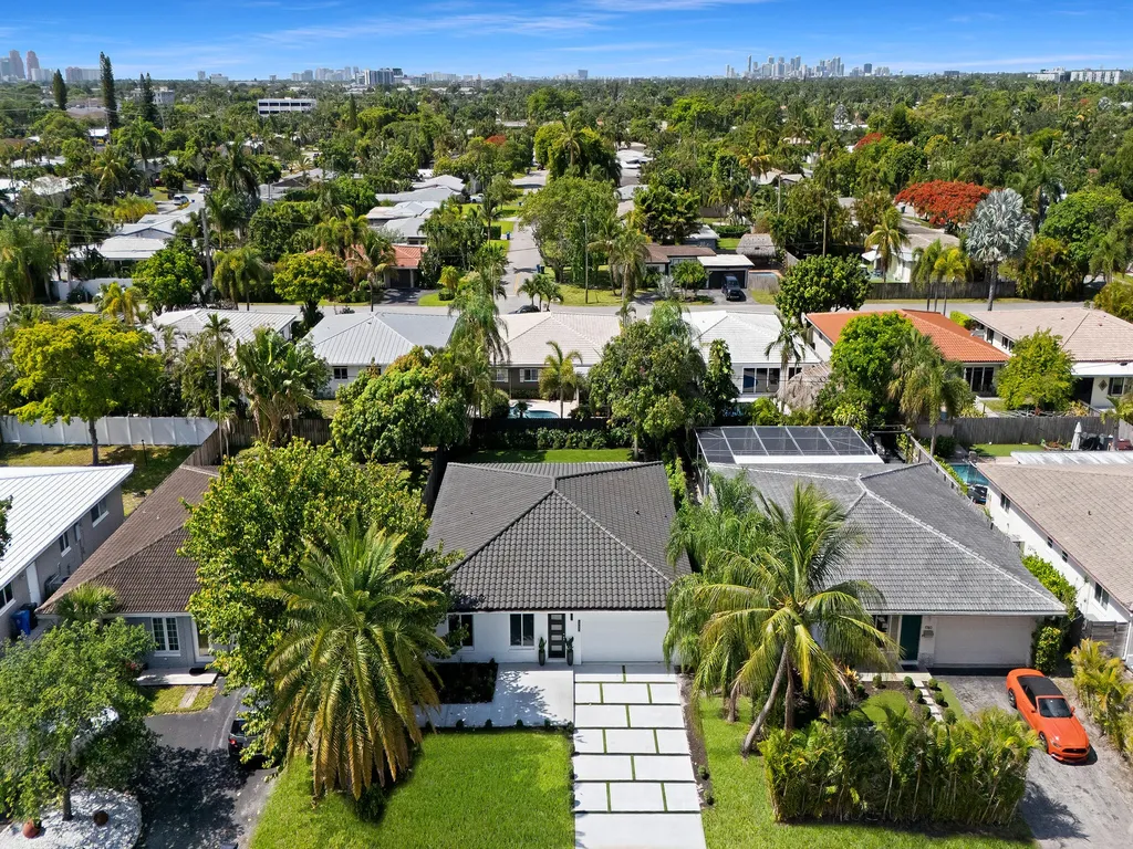 1750 NE 49th Street Fort Lauderdale FL 33334