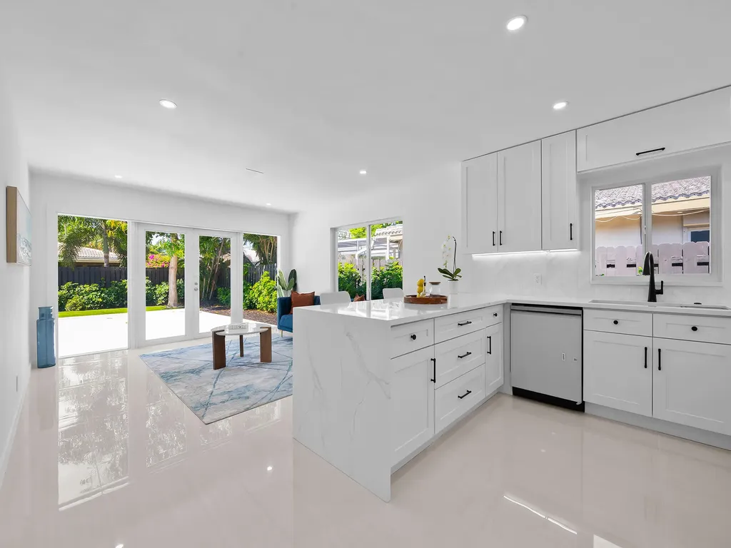 1750 NE 49th Street Fort Lauderdale FL 33334